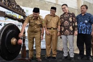 Bupati Kuningan sasat membuka Job Fair 2019.
